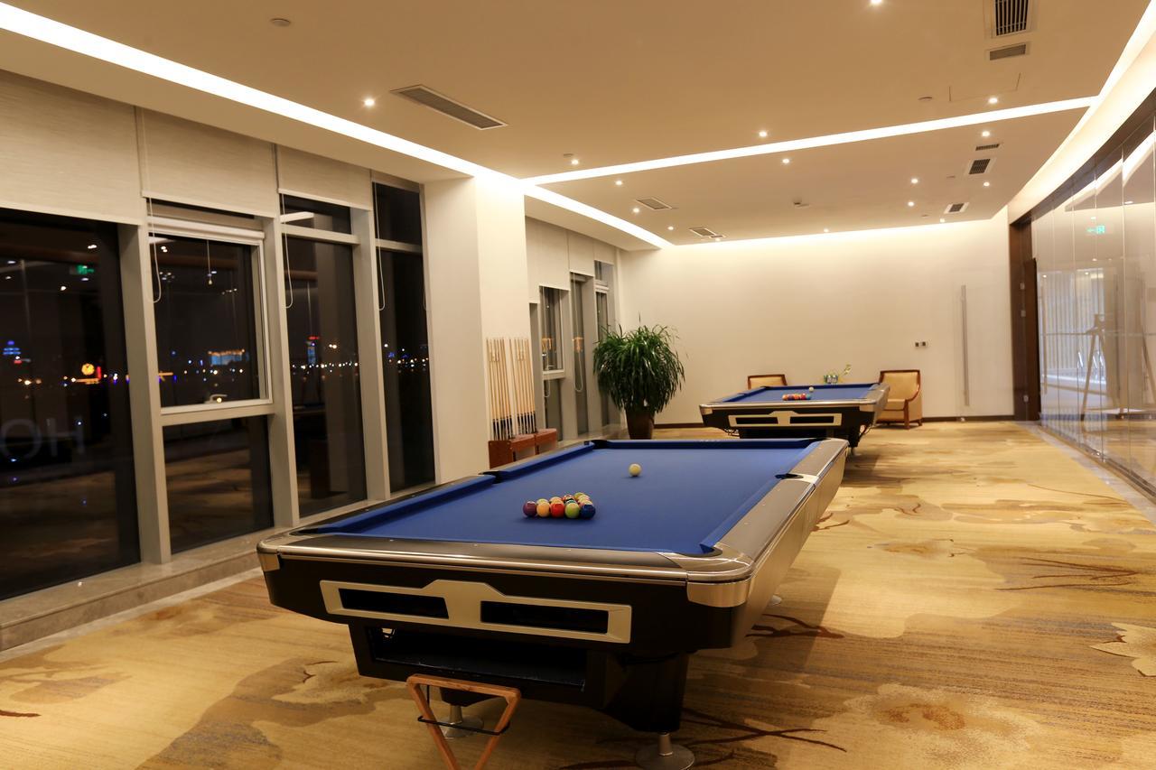 Howard Johnson Xiangyu Plaza Linyi Linyi  Exterior foto